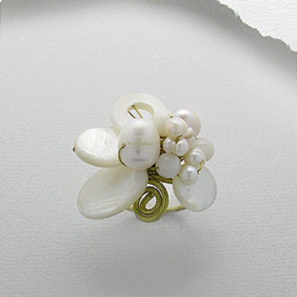 White Pearls and Mother of Pearls Blossom Ring